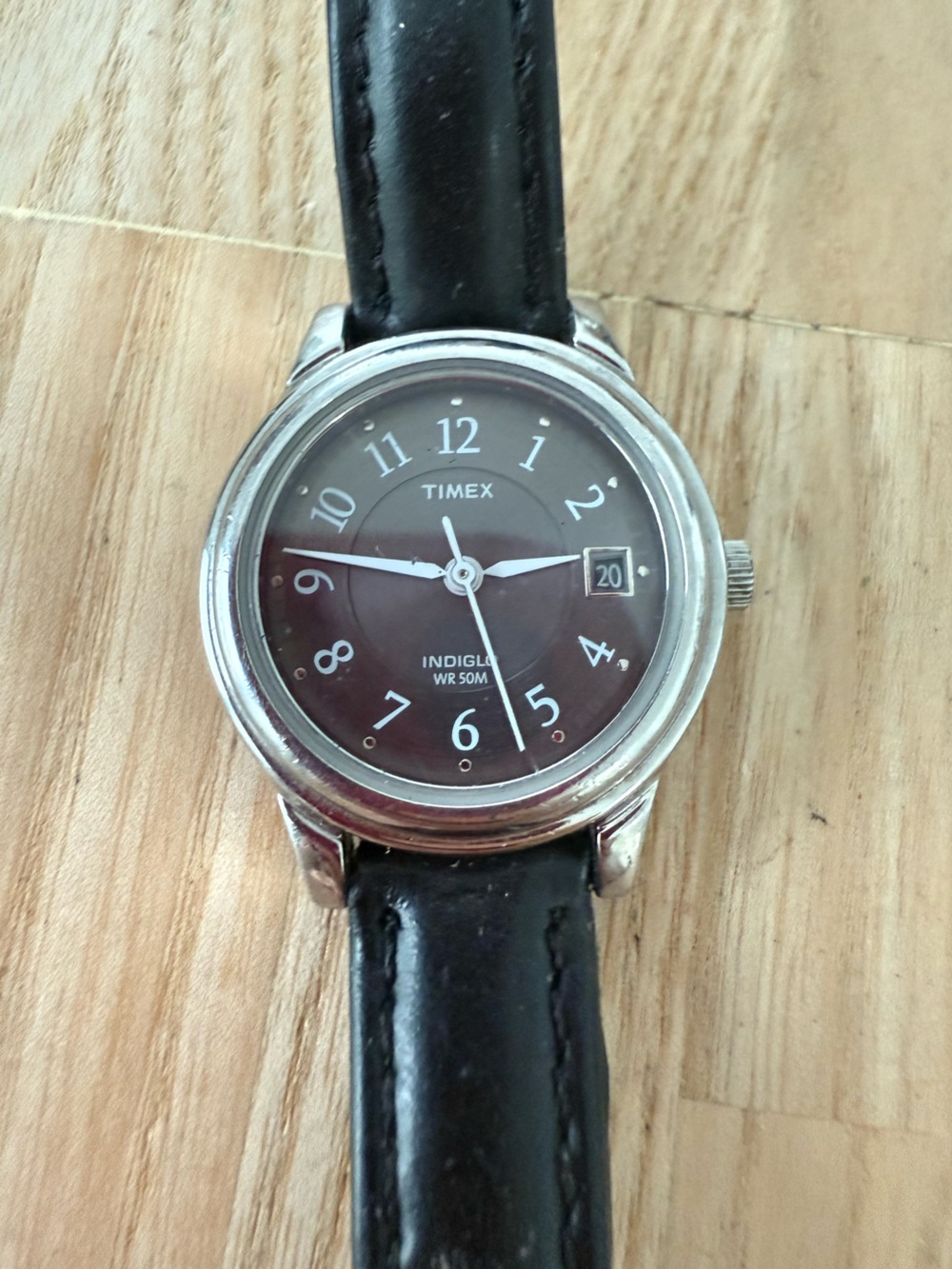 Timex ladies black dial silver tone watch NEW BATTERY